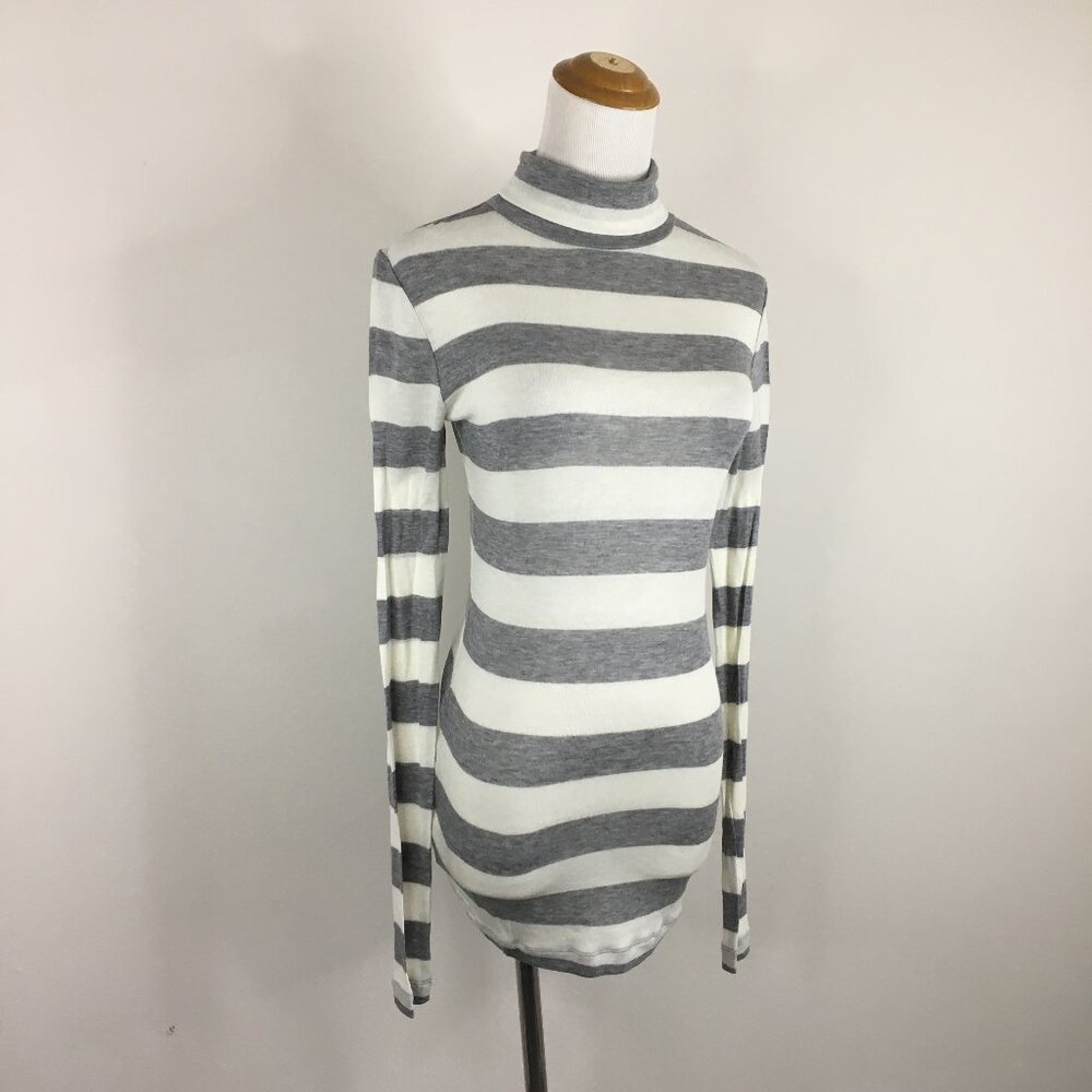 BCBGMAXAZRIA White Gray Striped Wool Blend Soft Knit Turtleneck Light Sweater